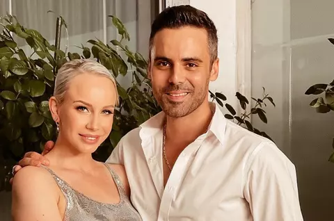 Cum depășesc Sandra Izbașa și Răzvan Bănică momentele tensionate din căsnicia lor: „Știm să gestionăm matur. Orgoliul nu și-a găsit niciodată locul între noi”. Ce spun despre un viitor copil / EXCLUSIV