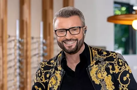 Cătălin Botezatu spune că a avut două relații în același timp. Cum a ieșit din această situație: „Nu cred că voi mai face relațiile publice, doar dacă îmi face vreo femeie copil”