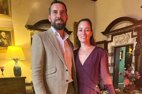 Cum este căsnicia dintre Nicolae al României și Alina Binder, dincolo de rolurile publice. Ce pasiuni au și cum rămân conectați ca și cuplu: „Ne oferim zile în care suntem doar noi doi!”