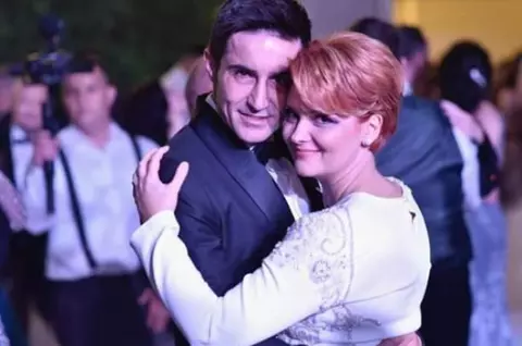 Imagini de la nunta Olguței Vasilescu și a lui Claudiu Manda, din 2019. Cum au fost surprinși Liviu Dragnea și iubita lui de atunci, Irina Tănase, când a început să cânte Loredana