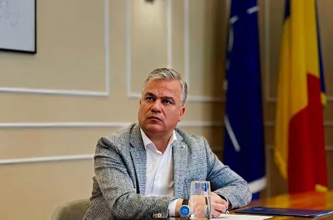 Adrian Veștea și liberalii care îl susțin reclamă organizarea Congresului PNL și îi cer daune lui Ilie Bolojan: "250.000 lei de fiecare reclamant, respectiv 4.000.000 lei în total"