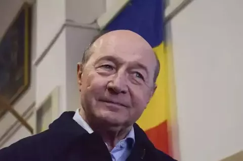 Traian Băsescu susține că trebuie ales un premier cât mai repede: „Dar PSD are capacitatea de a negocia majorităţi în Parlament. Ştiu să facă asta de când s-au înfiinţat”