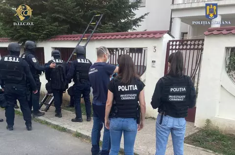 Fraudă la Bacalaureat 2026 în cinci județe, anchetate de procurori. Au fost făcute 47 de percheziții, după suspiciuni privind divulgarea subiectelor