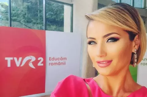 Cum a ajuns Stela Popa din Republica Moldova să prezinte știri la TVR 2: "Mi s-a mai împlinit un vis din copilărie. Prima basarabeancă la un pupitru de ştiri din România!" / Este soția lui Dan Dungaciu de la AUR