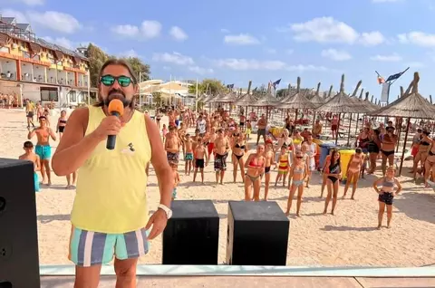 Cu ce se ocupă Gheorghe Gheorghiu în sezonul estival și ce spune despre hotelul unde-și petrece fiecare vară de ani buni: ”Sunt prezent în această afacere prin fundația mea culturală” / EXCLUSIV