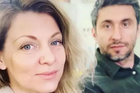 Dana Nălbaru, moment savuros cu Dragoș Bucur la țară. Cum l-a surprins pe actor într-un clip: „Asta face un copil. Uitați-l, a dispărut!”
