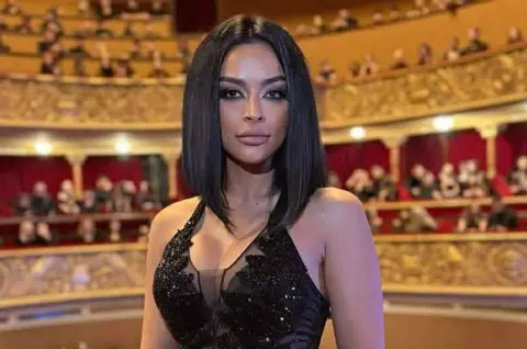 Ema Oprișan și-a asumat relația cu noul iubit, după despărțirea definitivă de Răzvan Kovacs! Prima apariție publică împreună: "Alege-l pe cel care ar învârti lumea întreagă doar pentru tine"