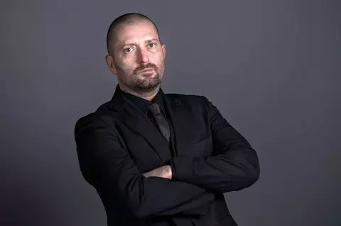 Cine este Daniela Niculescu, fosta soție a lui Cheloo de la Asia Express. Au fost căsătoriți cinci ani, au un băiat împreună și au divorțat cu scandal, în 2012
