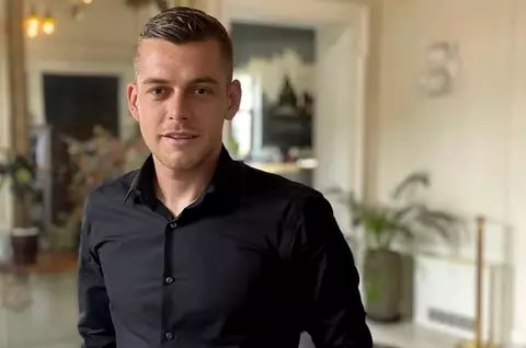 Alex Cicâldău s-a căsătorit în secret, iar naș a fost Mirel Rădoi! Cine este și cum arată soția fotbalistului de la Universitatea Craiova