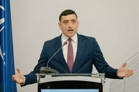 George Simion spune că votează doar un guvern din care face parte și AUR: „Deși am obosit, trebuie să ne întoarcem cât mai repede la urne!”