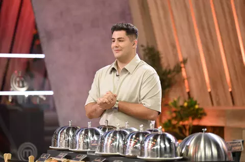 Cine este Andu "O Guriță Mică" de la MasterChef 2026: "Acum 13 ani, mă uitam cu mama mea la emisiune și îi spuneam că una dintre cele mai mari dorințe ale mele este să ajung acolo"