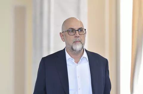 Kelemen Hunor avertizează că alegerile anticipate ar putea aduce AUR la guvernare: „Dăm soarta țării în mana partidului în care eu nu am încredere!”