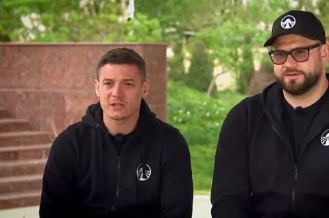 Alin Alexuc de la Asia Express are iubită de 12 ani și s-au logodit: "În ciuda programului de sportiv, a plecărilor, a distanței, ea mi-a fost mereu alături, în toate momentele importante" / EXCLUSIV