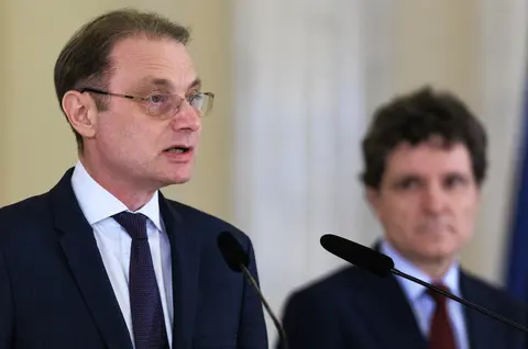 Luca Niculescu, declarații la finalul întâlnirii cu liderii PNL: "Nu au primit cu mare deschidere propunerea PSD. Sper să ajungem la un compromis în interesul României". Ce spune Ilie Bolojan