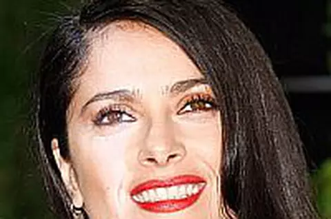 Salma Hayek - Surprinsa de paparazzi la restaurantul Evei Longoria