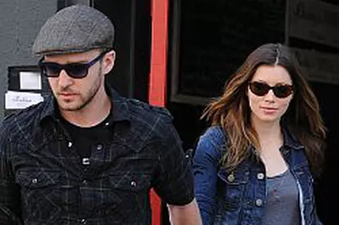 Justin Timberlake - De mana cu Jessica Biel