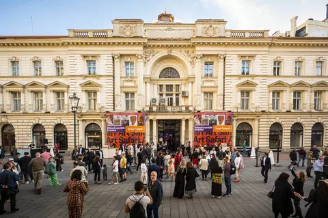Călătorie în lumea inventatorilor de altădată, în Centrul Vechi
