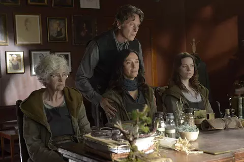 Helix Season 2