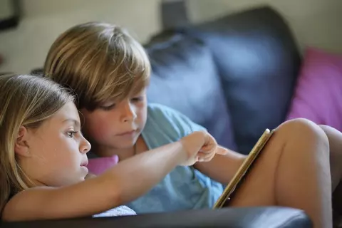 Acasă cu copilul: NASA a lansat un site cu jocuri educative pentru cei mici