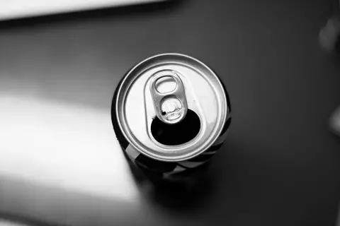 Un băiat din Bistrița a murit după ce a consumat o băutură energizantă