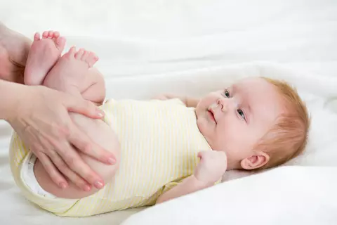 Colicii la bebeluși - cauze, simptome și tratament