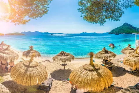 Top 7 cele mai frumoase plaje din Palma de Mallorca