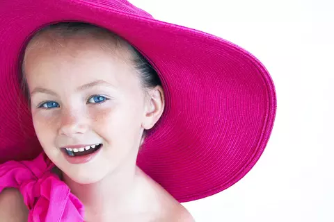 Top 100 cele mai frumoase nume de fete care atrag norocul, succesul și iubirea