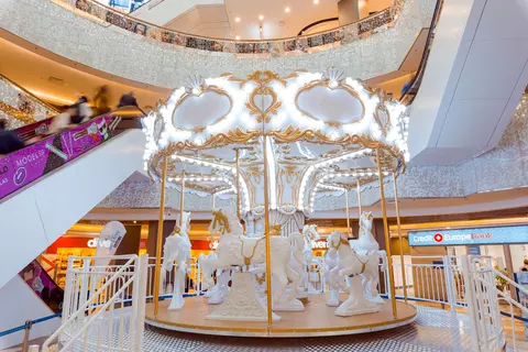 (P) De Crăciun ai "liber" la copilărie, la București Mall – Vitan