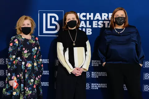 Cine sunt femeile care gestionează portofolii imobiliare de miliarde de Euro?