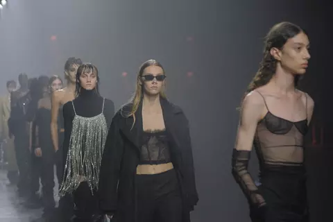 Coafuri văzute la Milano Fashion Week 2022