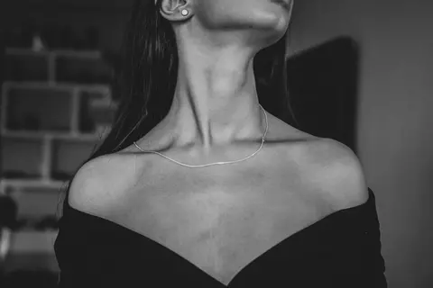 Naturalețe și eleganță în ținutele de zi cu zi – Iată care sunt criteriile cele mai importante de care poți ține cont pentru a fi elegantă în orice moment!