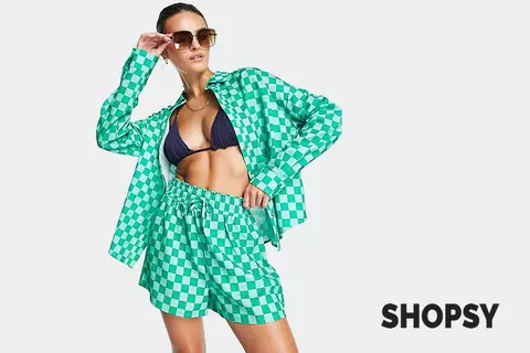 10 look-uri elegante pentru căldura verii, potrivit celebrităților