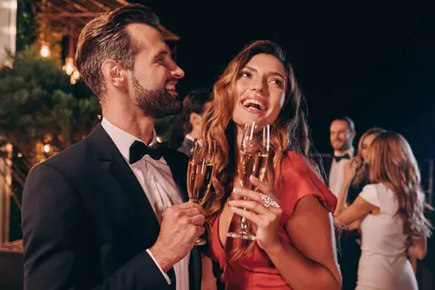 Vrei să ai parte de experienţe unice şi acces la unele dintre cele mai exclusiviste locuri din lume? Inspiră-te din sfaturile echipei ELLE