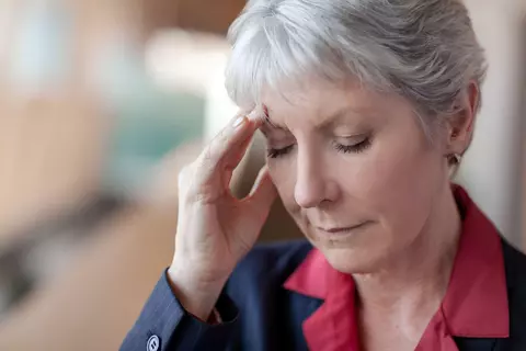 Bolile neurologice la femei: semnale de alarmă pe care nu trebuie să le ignori