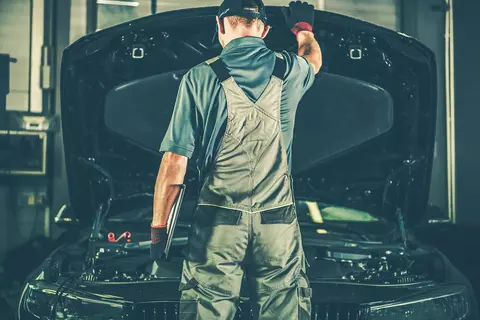 De ce merită să alegi un service auto specializat pentru BMW?