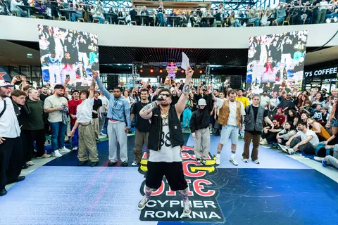Breaking la cel mai înalt nivel: Cine va reprezenta România la Finala Mondială Red Bull BC One 