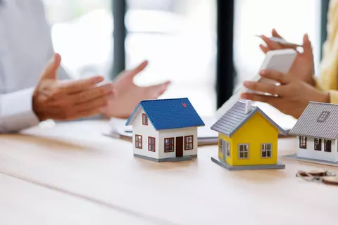 Analiză Imobiliare.ro Finance: Creditele românilor în 2026. Clujenii și timișorenii achită cel mai mare avans când cumpără o locuință, constănțenii abia depășesc minimul acceptat
