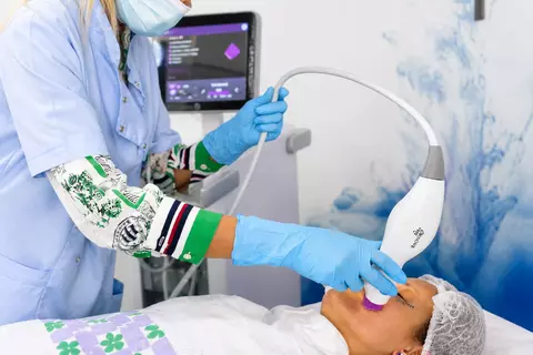 Tinerețe fără bătrânețe – descoperă Thermage la Famisoo București