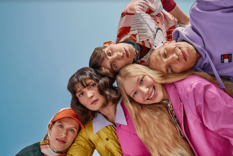 MODIVO ne încurajează să ne iubim unicitatea prin campania "Celebrate Yourself"