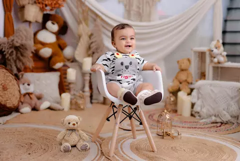 Somnul liniștit al bebelușului: ghid pentru a crea un mediu de dormit sigur și confortabil