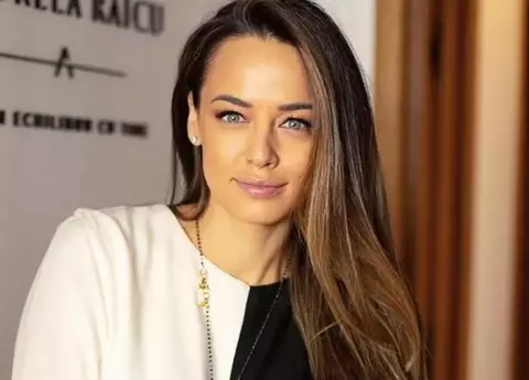 Cum i s-a schimbat viața Andreei Raicu după călătoria în India: „Mă simțeam foarte urâtă”