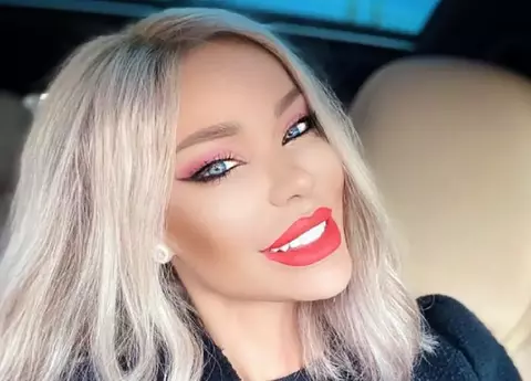 Bianca Drăgușanu, dans incendiar la bară! Cum s-a lăsat filmată