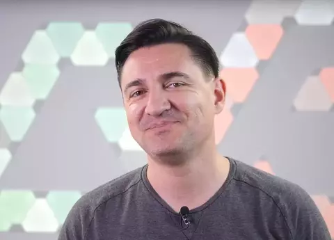 De ce și-a implantat George Buhnici un cip sub piele: „Da, sunt un cyborg”