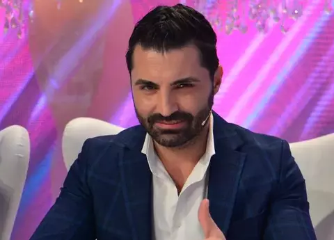 Cum au reacționat fetele lui Pepe când au aflat că vor avea un frățior: „Dumnezeu le așază cum știe el mai bine”
