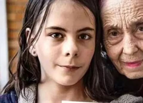 Eliza, fiica Adrianei Iliescu, este studentă la două facultăți de renume. Cât de mari sunt taxele: "Poate vom lua și un credit"