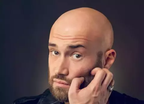 Mihai Bendeac vrea o iubită care să fie interesată de viața lui profesională: "Eu mi-am sacrificat viața pentru cariera mea și vii tu și spui că..."