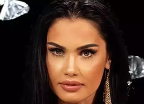 "E rușinos, penibil și de-a dreptul respingător să...". Oana Zăvoranu, un nou mesaj dur în mediul online