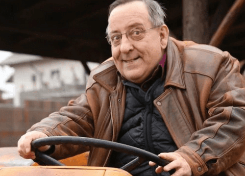 Cu ce se ocupă acum Tudorel Filimon, care juca în serialul La Bloc, în urmă cu 21 de ani: "Nu mă mai scoate nimeni din nea Popa!"