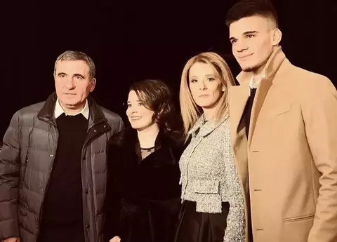 De unde provin numele copiilor lui Gică Hagi și ce semnificație au. Kira și Ianis l-au făcut mândru pe tatăl lor