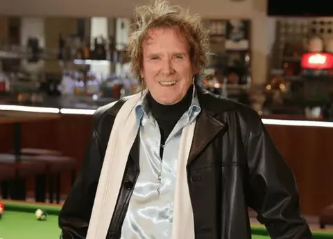 Colin Burgess, primul baterist al legendarei trupe AC/DC, a murit. Artistul avea 77 de ani